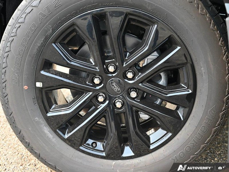 NEW 2026 Ford F-150 LARIAT - Agate Black Exterior / BLACK ACTIVE X Interior - $82,707 - Stock #E60927 - VIN 1FTFW5L81TFB68058 - Photo 6