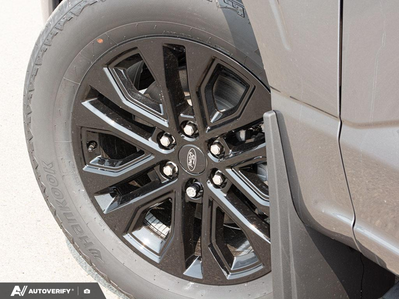 NEW 2026 Ford F-150 LARIAT - Carbonized Grey Metallic Exterior / BLACK ACTIVE X Interior - $82,122 - Stock #D60680 - VIN 1FTFW5L83TFB61225 - Photo 6