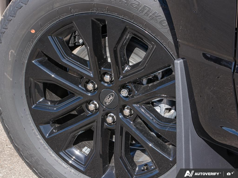 NEW 2026 Ford F-150 LARIAT - Agate Black Metallic Exterior / BLACK, ACTIVEX TRIMMED 40/CONSOLE/40 FRONT SEATS (B) Interior - $85,914 - Stock #E61060 - VIN 1FTFW5L57TFB68362 - Photo 6
