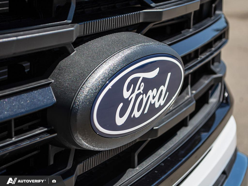 NEW 2026 Ford F-150 XLT - Oxford White Exterior / MEDIUM DARK SLATE CLOTH Interior - $63,254 - Stock #D60586 - VIN 1FTFW3L81TKE26591 - Photo 9
