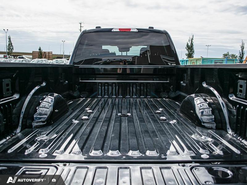 NEW 2026 Ford F-350 Super Duty XLT - Agate Black Exterior / MEDIUM DARK SLATE CLOTH Interior - $92,807 - Stock #D60452 - VIN 1FT8W3DT3TEE32130 - Photo 11