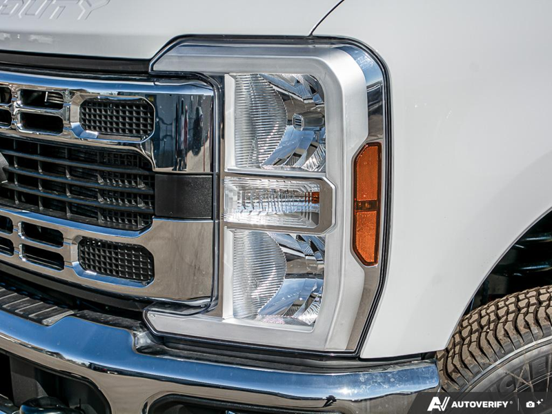 NEW 2026 Ford F-350 Super Duty XLT DRW - Oxford White Exterior / MEDIUM DARK SLATE CLOTH Interior - $97,219 - Stock #E60466 - VIN 1FT8W3DT3TEE00083 - Photo 10