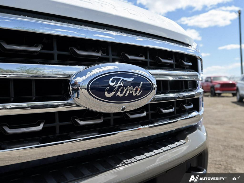 NEW 2026 Ford F-350 Super Duty King Ranch - Star White/marsh Grey Accent Exterior / JAVA LEATHER Interior - $119,640 - Stock #E60645 - VIN 1FT8W3BM9TEE28465 - Photo 10