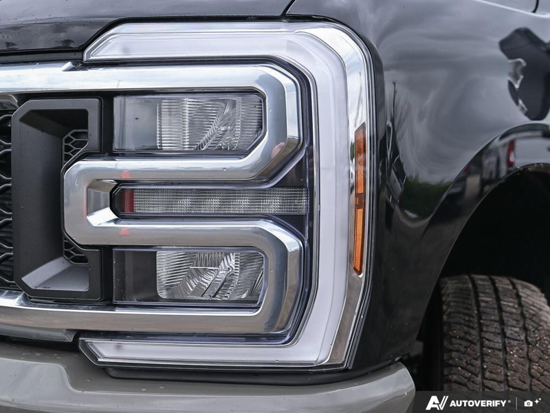 NEW 2026 Ford F-350 Super Duty King Ranch DRW - Agate Black/marsh Grey Accent Exterior / JAVA LEATHER Interior - $127,903 - Stock #E60579 - VIN 1FT8W3DMXTEE36829 - Photo 10