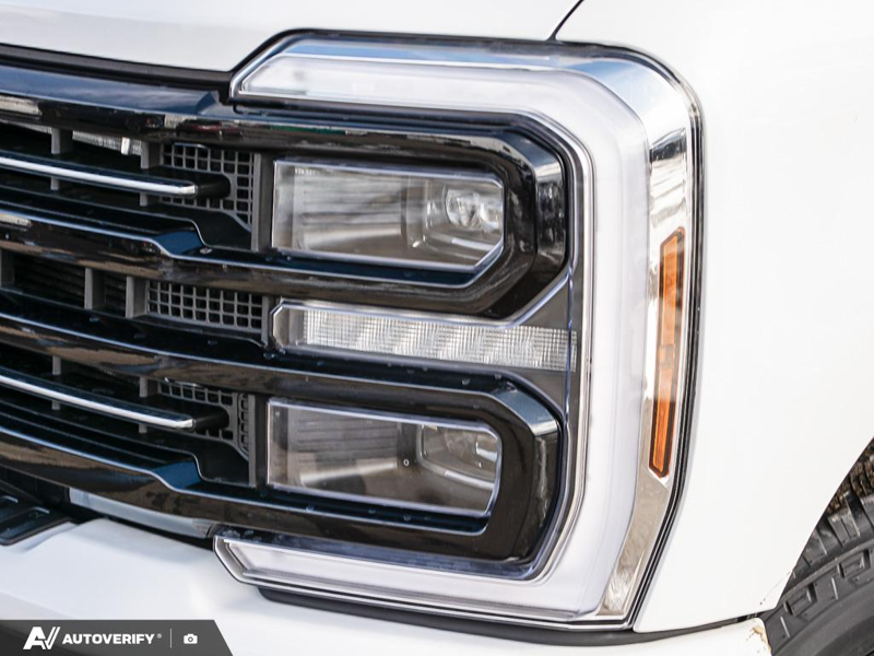 NEW 2026 Ford F-350 Super Duty Platinum - Star White Tri-coat Metallic Exterior / BLACK ONYX/BLUE LEATHER Interior - $116,140 - Stock #D60408 - VIN 1FT8W3BT9TEE27596 - Photo 10