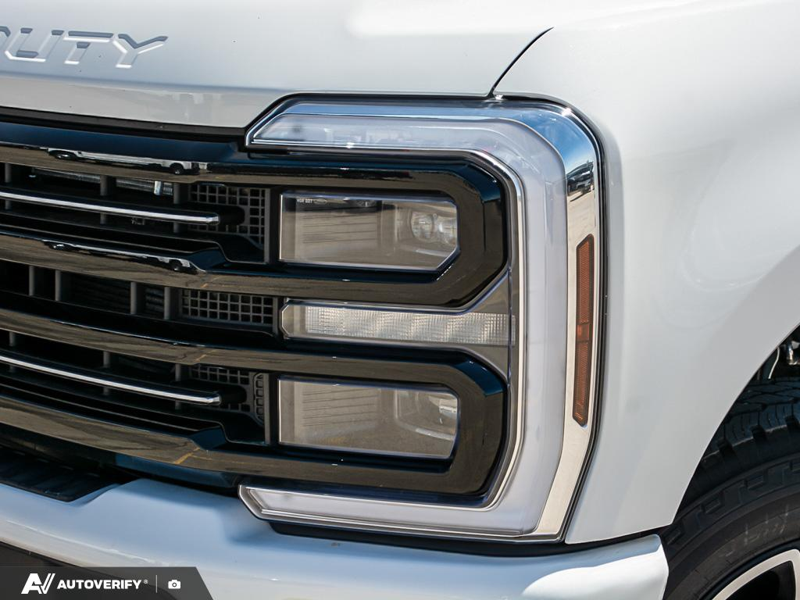 NEW 2026 Ford F-350 Super Duty Platinum - Star White Tri-coat Metallic Exterior / BLACK ONYX/BLUE LEATHER Interior - $118,264 - Stock #D60638 - VIN 1FT8W3BM4TEE13999 - Photo 10