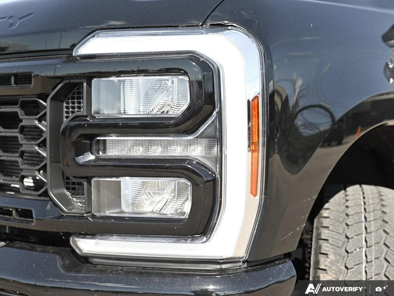 NEW 2026 Ford F-350 Super Duty Lariat - Agate Black Exterior / BLACK ONYX ACTIVEX Interior - $106,182 - Stock #E60755 - VIN 1FT8W3BT9TEE72621 - Photo 10