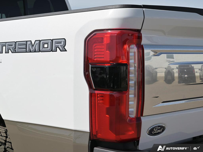 NEW 2026 Ford F-350 Super Duty King Ranch Tremor - Star White/marsh Grey Accent Exterior / JAVA LEATHER Interior - $119,974 - Stock #E60144 - VIN 1FT8W3BM6TED08221 - Photo 11