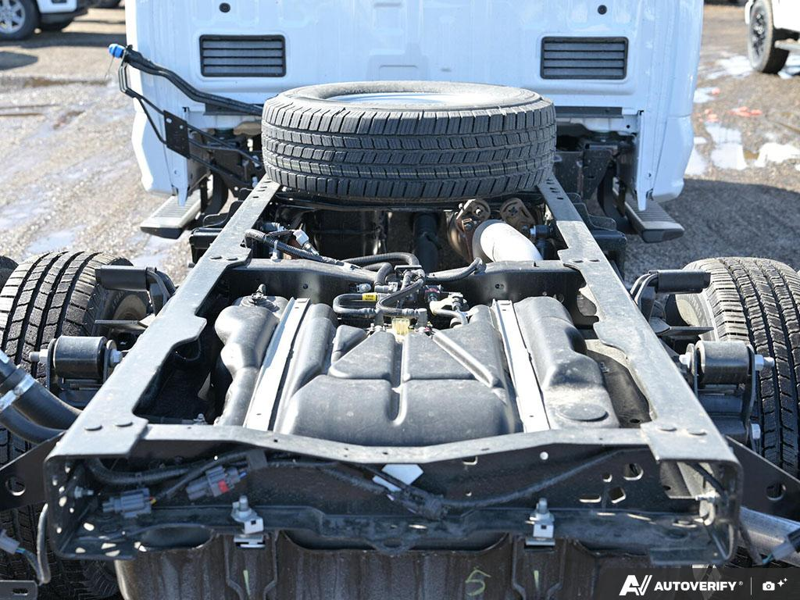 NEW 2026 Ford F-350 Super Duty XLT Cab N Chassis - Oxford White Exterior / MEDIUM DARK SLATE CLOTH Interior - $92,914 - Stock #E60337 - VIN 1FD8W3HT1TED93575 - Photo 11
