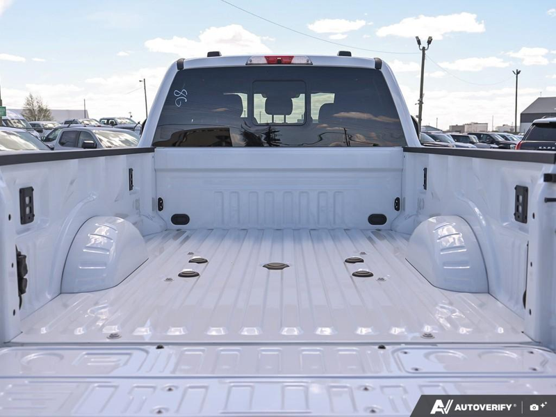 NEW 2026 Ford F-350 Super Duty King Ranch DRW - Star White/marsh Grey Accent Exterior / JAVA LEATHER Interior - $120,616 - Stock #E60586 - VIN 1FT8W3DM1TEE28795 - Photo 11