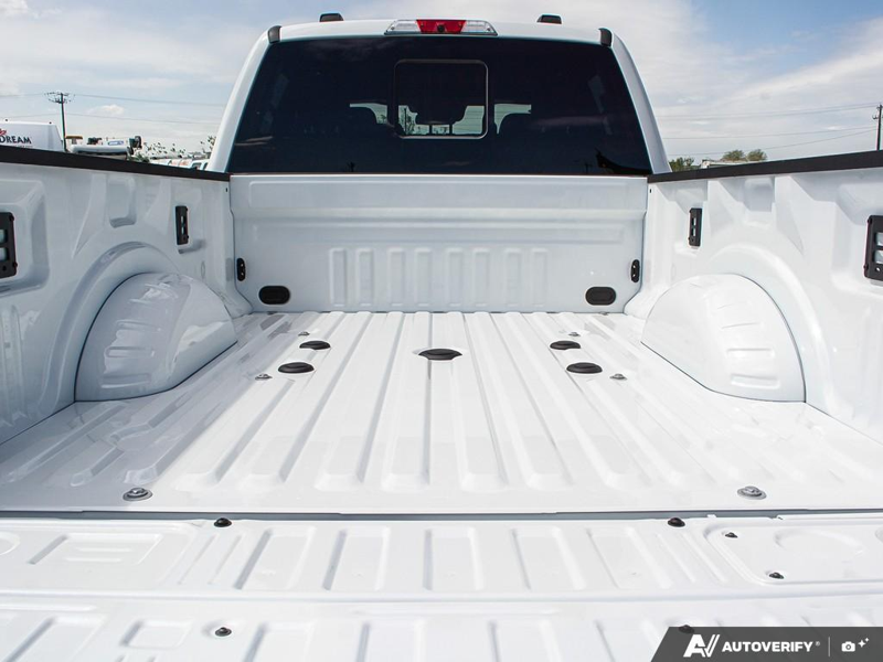 NEW 2026 Ford F-350 Super Duty King Ranch Tremor - Star White/marsh Grey Accent Exterior / JAVA LEATHER Interior - $129,817 - Stock #E60602 - VIN 1FT8W3BMXTEE24019 - Photo 11