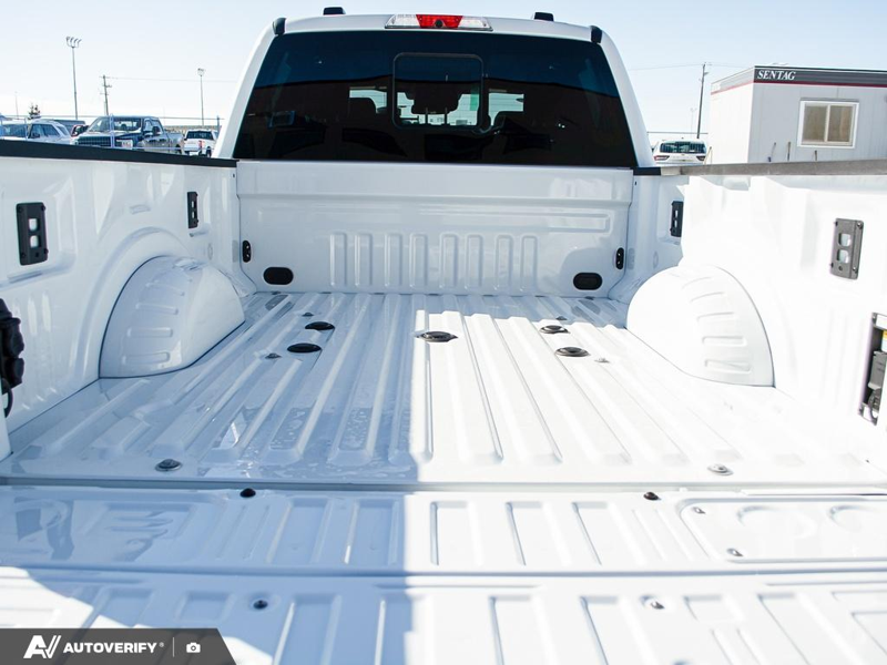 NEW 2026 Ford F-350 Super Duty Platinum - Star White Tri-coat Metallic Exterior / BLACK ONYX/BLUE LEATHER Interior - $116,061 - Stock #D60313 - VIN 1FT8W3BT6TED95352 - Photo 11