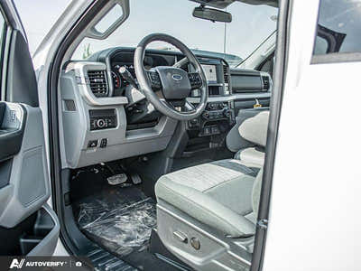 2026 Ford F-350 Super Duty XLT 1