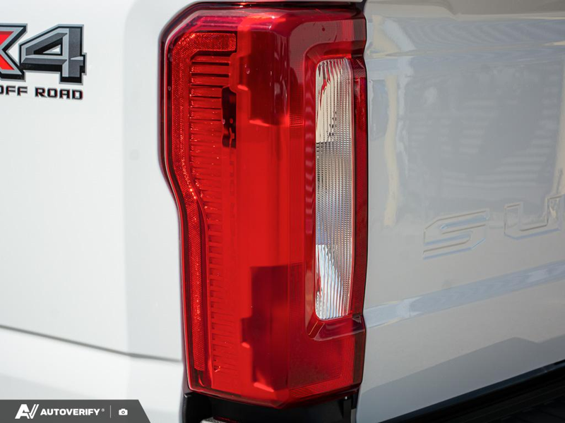 NEW 2026 Ford F-350 Super Duty XLT - Oxford White Exterior / MEDIUM DARK SLATE CLOTH Interior - $86,242 - Stock #D60596 - VIN 1FT8W3BT9TEE82940 - Photo 12