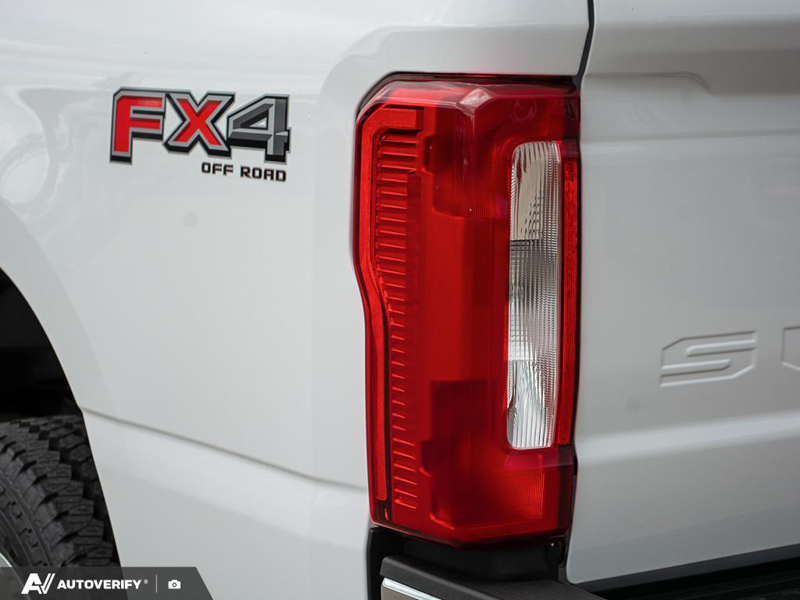 NEW 2026 Ford F-350 Super Duty XLT - Oxford White Exterior / MEDIUM DARK SLATE CLOTH Interior - $83,442 - Stock #D60619 - VIN 1FT8W3BT2TEE86652 - Photo 12