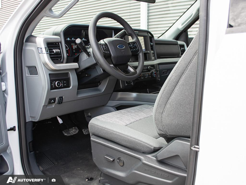 NEW 2026 Ford F-350 Super Duty XLT - Oxford White Exterior / MEDIUM DARK SLATE CLOTH Interior - $83,442 - Stock #D60649 - VIN 1FT8W3BT8TEF02370 - Photo 12