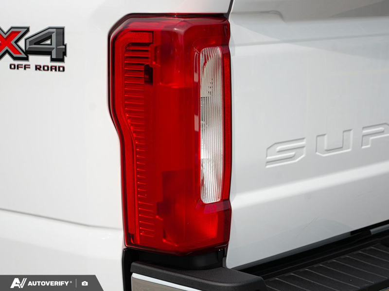 NEW 2026 Ford F-350 Super Duty XLT - Oxford White Exterior / MEDIUM DARK SLATE CLOTH Interior - $87,264 - Stock #D60708 - VIN 1FT8W3BT8TEF28290 - Photo 12