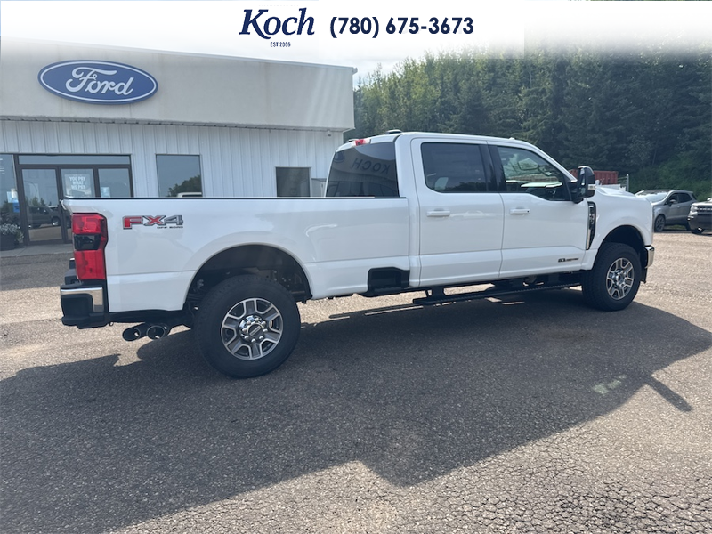 NEW 2026 Ford F-350 Super Duty Lariat - Star White Tri-Coat Exterior / BAJA, FRONT ACTIVEX TRIMMED 40/CONSOLE/40 SEATS Interior - $116,478 - Stock #A26239 - VIN 1FT8W3BT8TEF40116 - Photo 12
