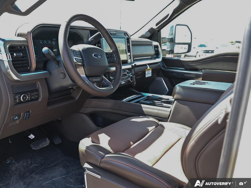 NEW 2026 Ford F-350 Super Duty King Ranch DRW - Star White/marsh Grey Accent Exterior / JAVA LEATHER Interior - $120,616 - Stock #E60586 - VIN 1FT8W3DM1TEE28795 - Photo 13
