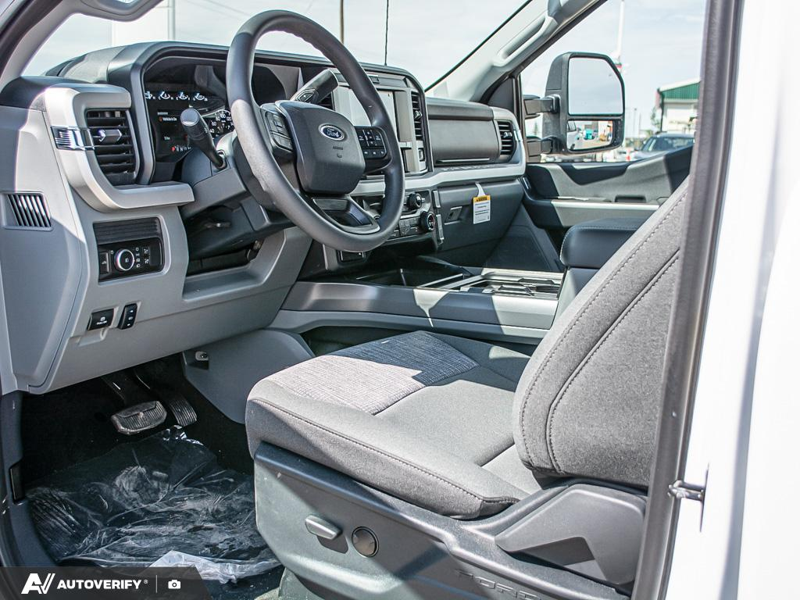 NEW 2026 Ford F-350 Super Duty XLT - Oxford White Exterior / MEDIUM DARK SLATE CLOTH Interior - $90,653 - Stock #D60442 - VIN 1FT8W3DT6TEE25138 - Photo 13