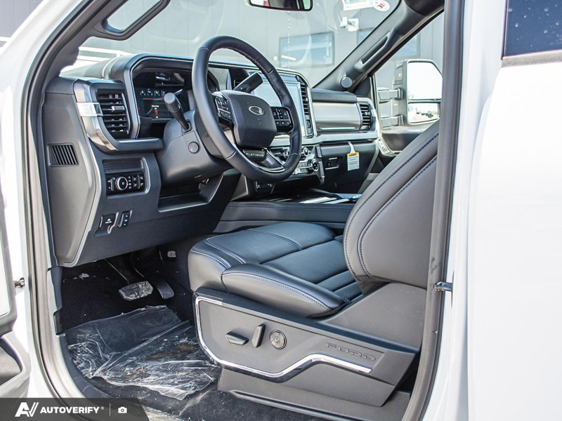 NEW 2026 Ford F-350 Super Duty Platinum - Star White Tri-Coat Exterior / BLACK ONYX/BLUE LEATHER Interior - $116,436 - Stock #D60597 - VIN 1FT8W3BT7TEE90714 - Photo 13
