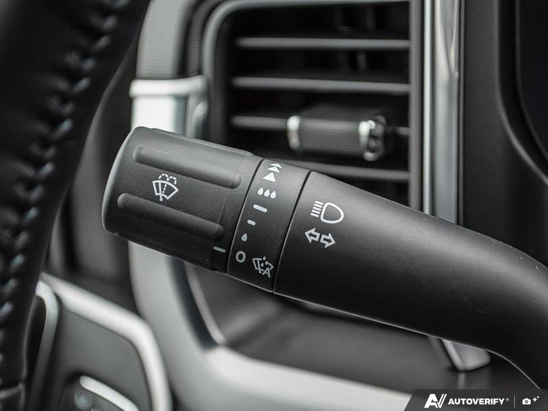 NEW 2026 Ford F-350 Super Duty Platinum Tremor - Agate Black Exterior / BLACK ONYX/BLUE LEATHER Interior - $128,953 - Stock #E60443 - VIN 1FT8W3BM7TED99614 - Photo 16