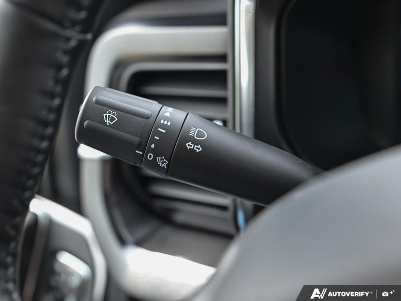 NEW 2026 Ford F-350 Super Duty Platinum Tremor - Agate Black Exterior / BLACK ONYX/BLUE LEATHER Interior - $128,953 - Stock #E60443 - VIN 1FT8W3BM7TED99614 - Photo 16
