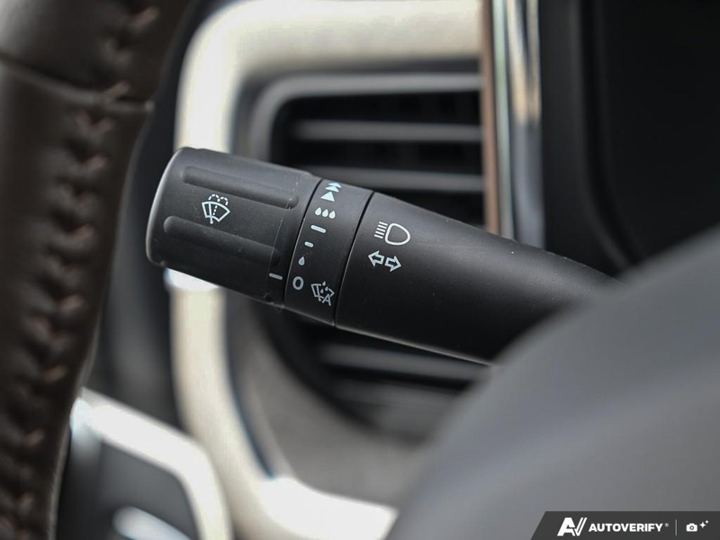 NEW 2026 Ford F-350 Super Duty King Ranch - Agate Black/marsh Grey Accent Exterior / JAVA LEATHER Interior - $118,862 - Stock #E60468 - VIN 1FT8W3BT3TEE05660 - Photo 16