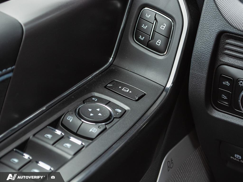 NEW 2026 Ford F-350 Super Duty Platinum - Carbonized Grey Metallic Exterior / BLACK ONYX/BLUE LEATHER Interior - $118,435 - Stock #D60444 - VIN 1FT8W3BMXTEE27115 - Photo 16