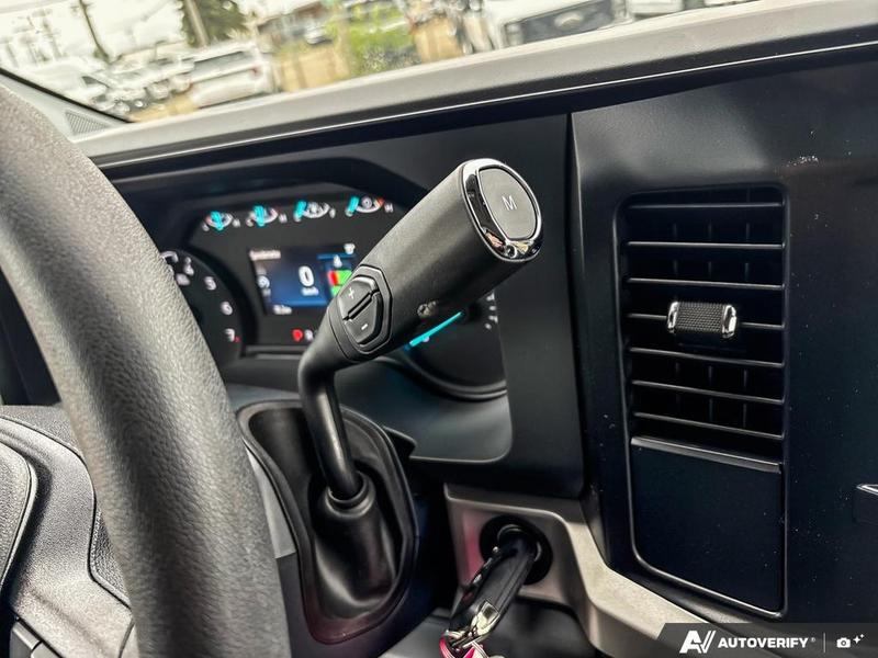 NEW 2026 Ford F-350 Super Duty XL - Oxford White Exterior / MEDIUM DARK SLATE CLOTH Interior - $75,648 - Stock #E60675 - VIN 1FT8W3BA9TEE56403 - Photo 18