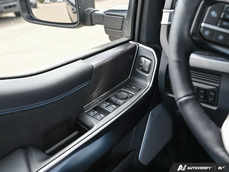 NEW 2026 Ford F-350 Super Duty Platinum Tremor - Agate Black Exterior / BLACK ONYX/BLUE LEATHER Interior - $128,953 - Stock #E60443 - VIN 1FT8W3BM7TED99614 - Photo 17