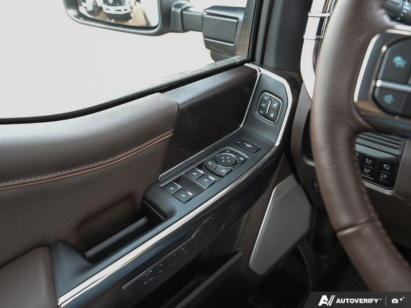 NEW 2026 Ford F-350 Super Duty King Ranch Tremor - Star White/marsh Grey Accent Exterior / JAVA LEATHER Interior - $127,842 - Stock #E60354 - VIN 1FT8W3BM4TED76839 - Photo 17