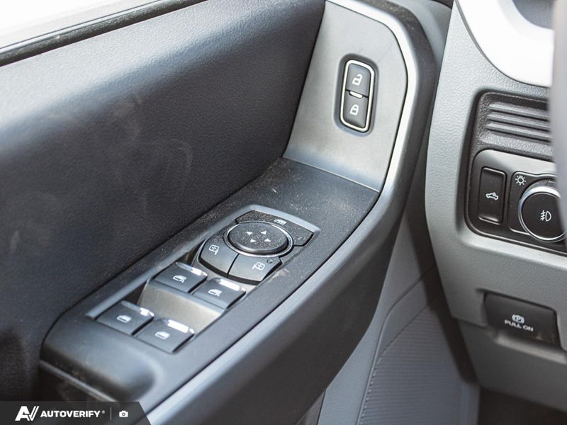 NEW 2026 Ford F-350 Super Duty XLT - Oxford White Exterior / MEDIUM DARK SLATE CLOTH Interior - $90,653 - Stock #D60442 - VIN 1FT8W3DT6TEE25138 - Photo 17