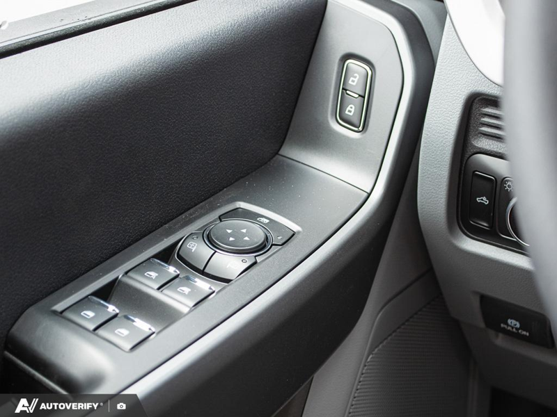 NEW 2026 Ford F-350 Super Duty XLT - Oxford White Exterior / MEDIUM DARK SLATE CLOTH Interior - $83,442 - Stock #D60619 - VIN 1FT8W3BT2TEE86652 - Photo 17