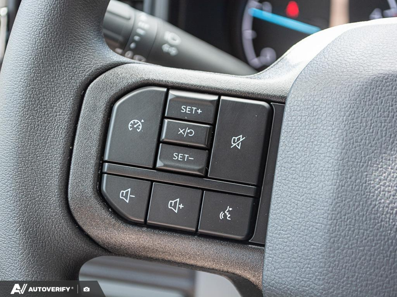 NEW 2026 Ford F-350 Super Duty XLT - Oxford White Exterior / MEDIUM DARK SLATE CLOTH Interior - $87,307 - Stock #D60648 - VIN 1FT8W3DT9TEF02228 - Photo 18