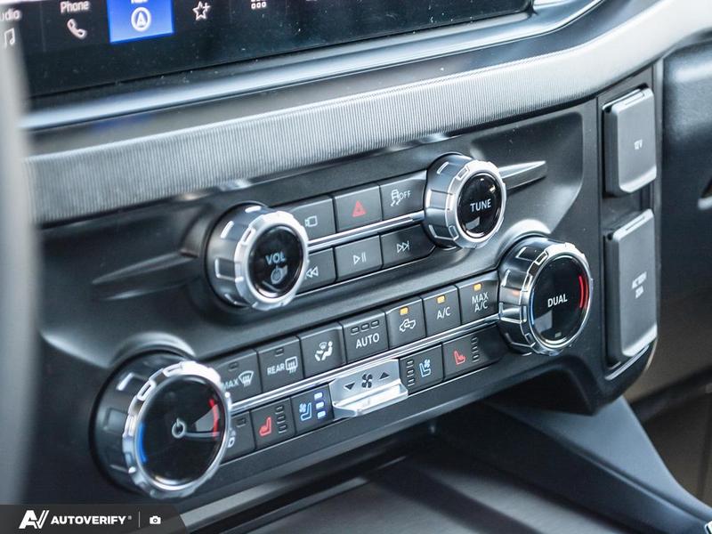 NEW 2026 Ford F-350 Super Duty Platinum - Agate Black Exterior / BLACK ONYX/BLUE LEATHER Interior - $126,361 - Stock #D60412 - VIN 1FT8W3BM0TEE29438 - Photo 20