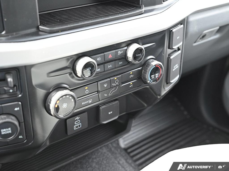 NEW 2026 Ford F-350 Super Duty XLT DRW - Oxford White Exterior / MEDIUM DARK SLATE CLOTH Interior - $94,919 - Stock #E60441 - VIN 1FT8W3DT0TED88541 - Photo 19