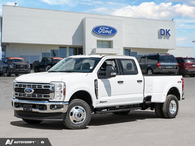 NEW 2026 Ford F-350 Super Duty XLT - Oxford White Exterior / MEDIUM DARK SLATE CLOTH Interior - $90,653 - Stock #D60442 - VIN 1FT8W3DT6TEE25138 - Photo 1