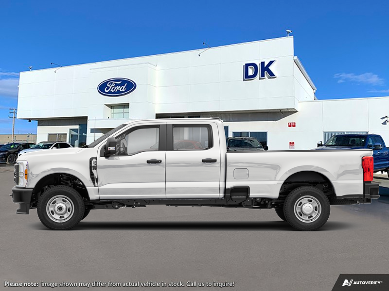 NEW 2026 Ford F-350 Super Duty Lariat - Oxford White Exterior / BLACK ONYX ACTIVEX Interior - $106,760 - Stock #D60578 - VIN 1FT8W3BT3TEE76101 - Photo 1