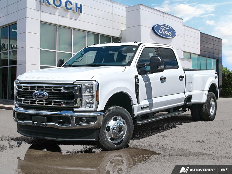 NEW 2026 Ford F-350 Super Duty XLT - Oxford White Exterior / MEDIUM DARK SLATE CLOTH Interior - $98,869 - Stock #E60757 - VIN 1FT8W3DT2TEE82498 - Photo 1