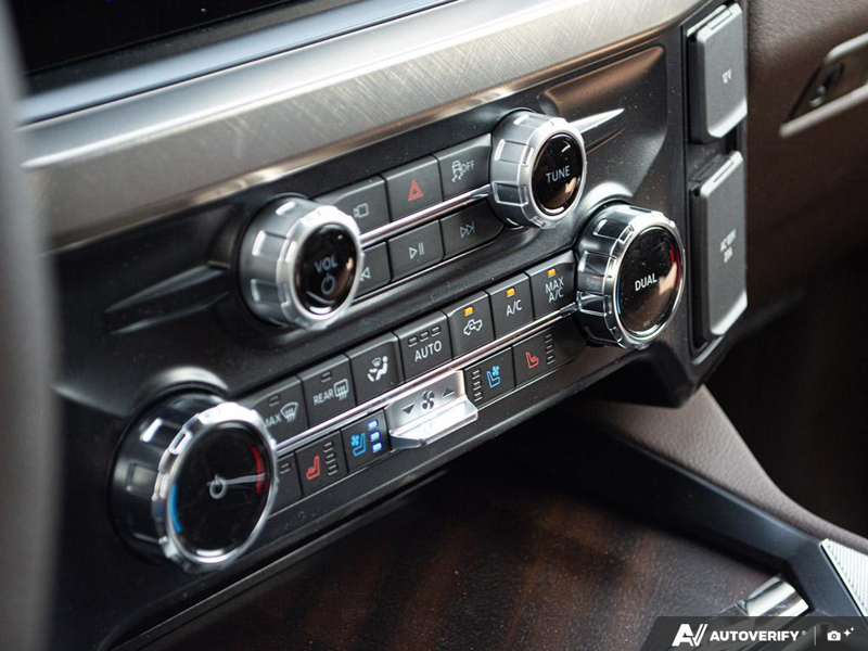 NEW 2026 Ford F-350 Super Duty King Ranch Tremor - Argon Blue/marsh Grey Exterior / JAVA LEATHER Interior - $128,017 - Stock #E60597 - VIN 1FT8W3BM6TEE28133 - Photo 20