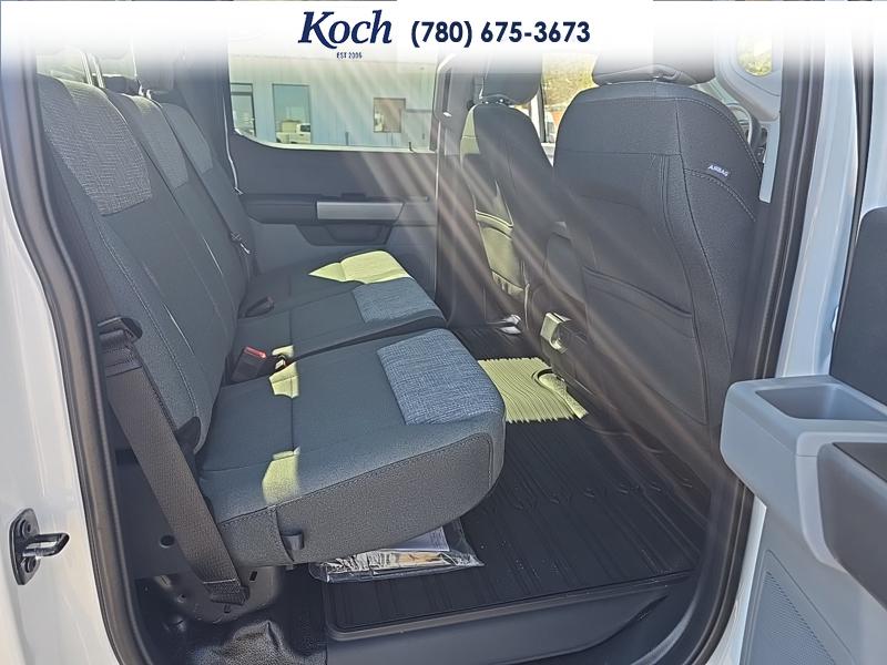 NEW 2026 Ford F-350 Super Duty XLT - Oxford White Exterior / MEDIUM DARK SLATE CLOTH Interior - $89,945 - Stock #A26124 - VIN 1FT8W3DT0TED88927 - Photo 20