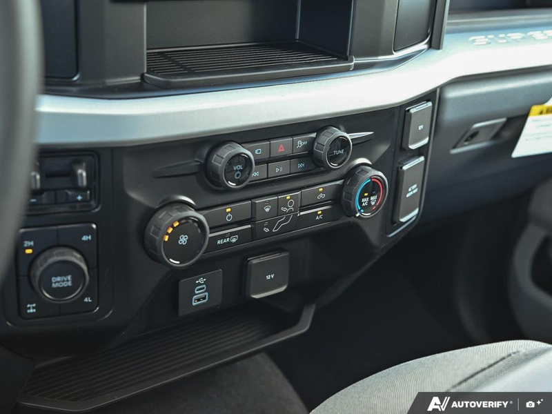NEW 2026 Ford F-350 Super Duty STX - Avalanche Exterior / MED DARK SLATE VINYL Interior - $86,949 - Stock #E60791 - VIN 1FT8W3BT0TEE76993 - Photo 20