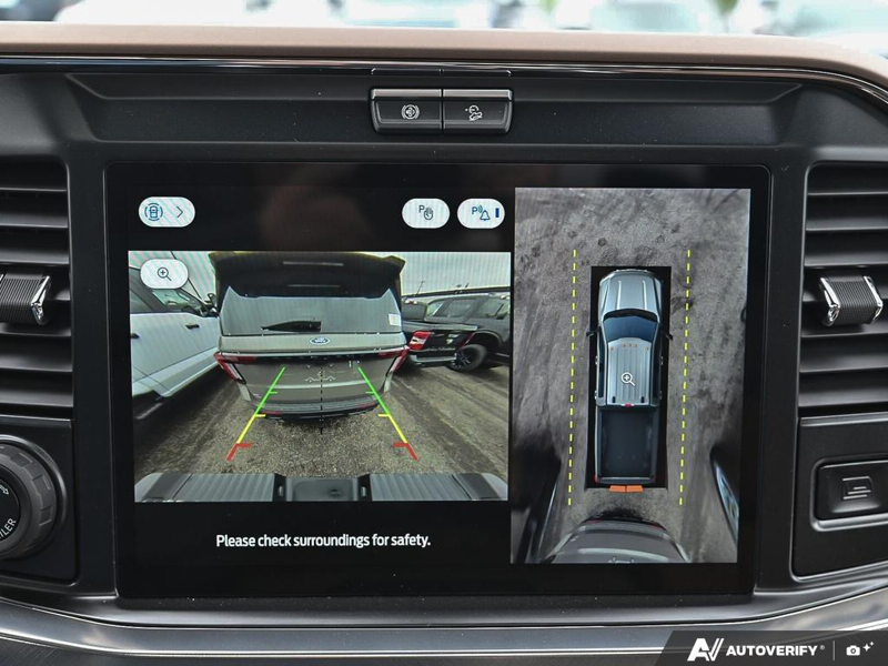 NEW 2026 Ford F-350 Super Duty King Ranch DRW - Agate Black/marsh Grey Accent Exterior / JAVA LEATHER Interior - $119,846 - Stock #E60579 - VIN 1FT8W3DMXTEE36829 - Photo 21