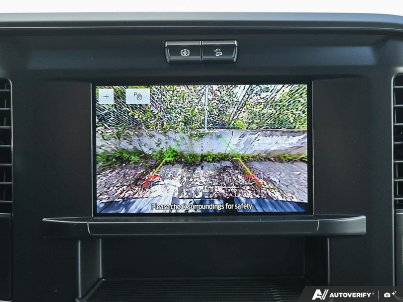 NEW 2026 Ford F-350 Super Duty XLT - Oxford White Exterior / MEDIUM DARK SLATE CLOTH Interior - $98,869 - Stock #E60757 - VIN 1FT8W3DT2TEE82498 - Photo 21