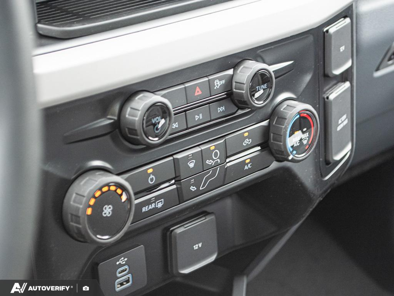 NEW 2026 Ford F-350 Super Duty XL - Agate Black Exterior / MEDIUM DARK SLATE CLOTH Interior - $87,491 - Stock #D60433 - VIN 1FT8W3BT9TEE27744 - Photo 21