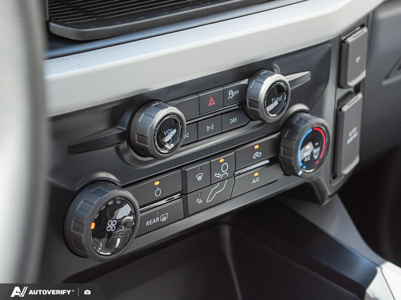 NEW 2026 Ford F-350 Super Duty XLT - Oxford White Exterior / MEDIUM DARK SLATE CLOTH Interior - $83,442 - Stock #D60650 - VIN 1FT8W3BT3TEF01188 - Photo 21