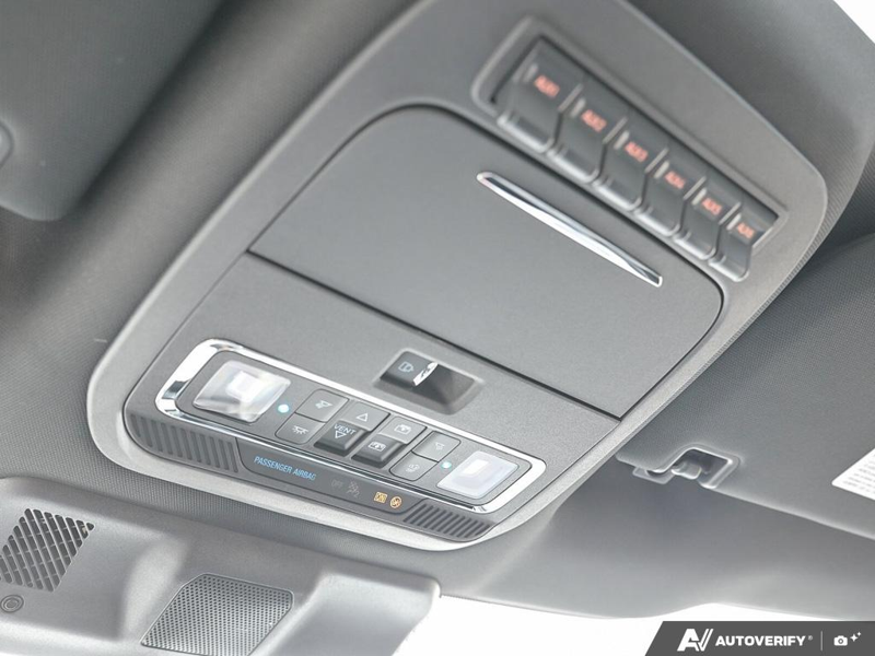 NEW 2026 Ford F-350 Super Duty Platinum - Star White Tri-coat Metallic Exterior / BLACK ONYX/BLUE LEATHER Interior - $120,978 - Stock #E60392 - VIN 1FT8W3BT6TED89079 - Photo 22