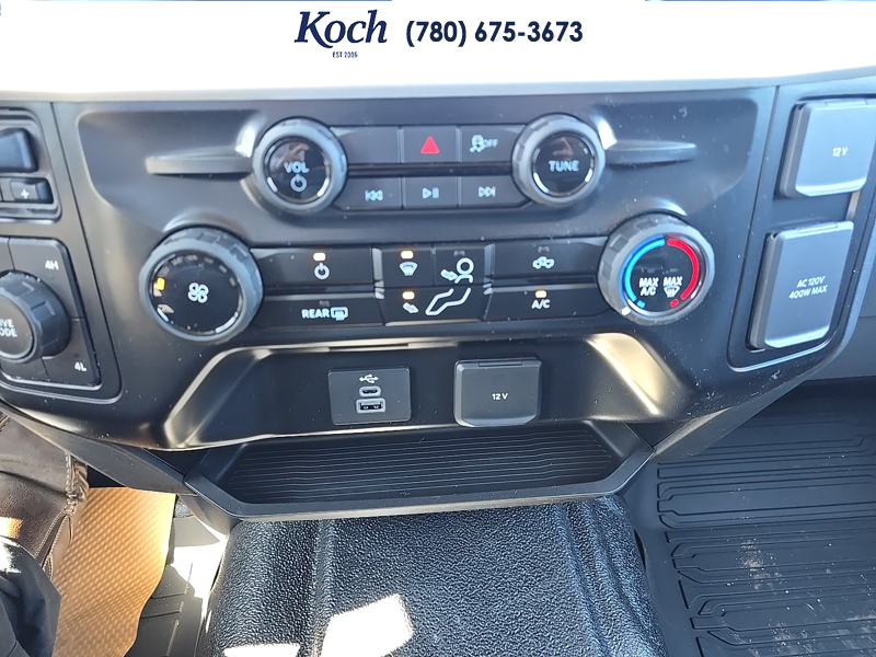 NEW 2026 Ford F-350 Super Duty XLT - Oxford White Exterior / MEDIUM DARK SLATE CLOTH Interior - $89,945 - Stock #A26124 - VIN 1FT8W3DT0TED88927 - Photo 23