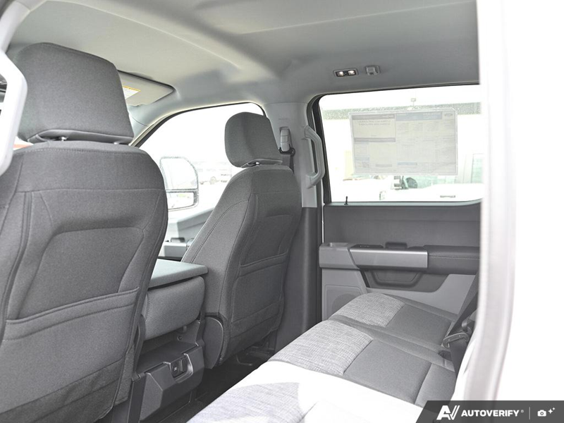 NEW 2026 Ford F-350 Super Duty XLT DRW - Oxford White Exterior / MEDIUM DARK SLATE CLOTH Interior - $94,919 - Stock #E60441 - VIN 1FT8W3DT0TED88541 - Photo 24